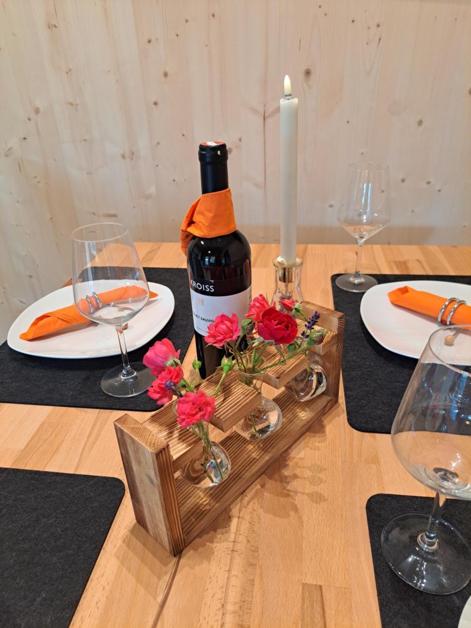 Ferienhaus Und Ferienappartements Brunner Höchst Rum bild